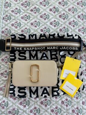 Marc Jacob’s Crossbody Purse